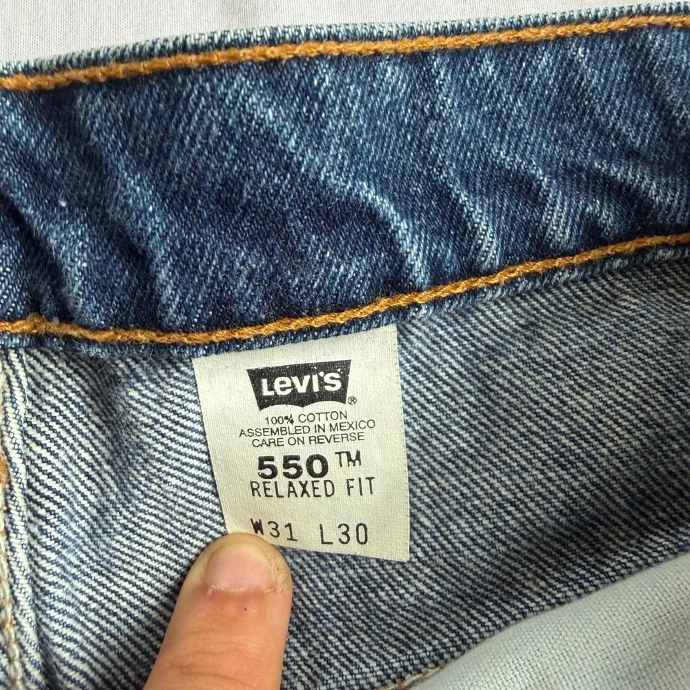 Levi's 550 Relaxed Fit Denim Shorts Mens Size 30 Blue Medium Wash Jorts